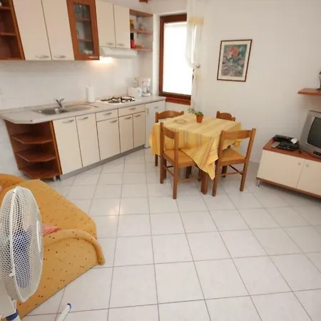 With A Parking Space Muline Penzion 3*